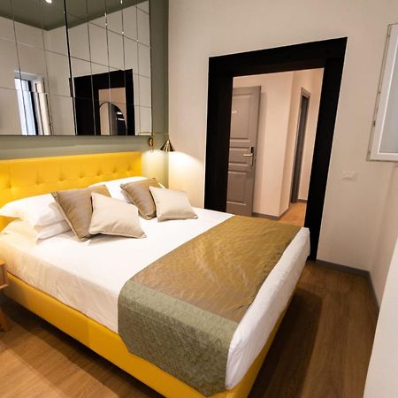 Trevi Monti House Hotel Rome Exterior photo